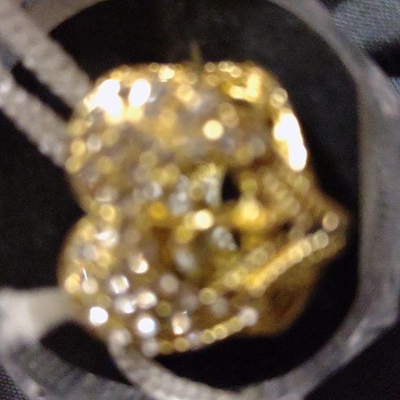 Ring - Picture 2 of 2